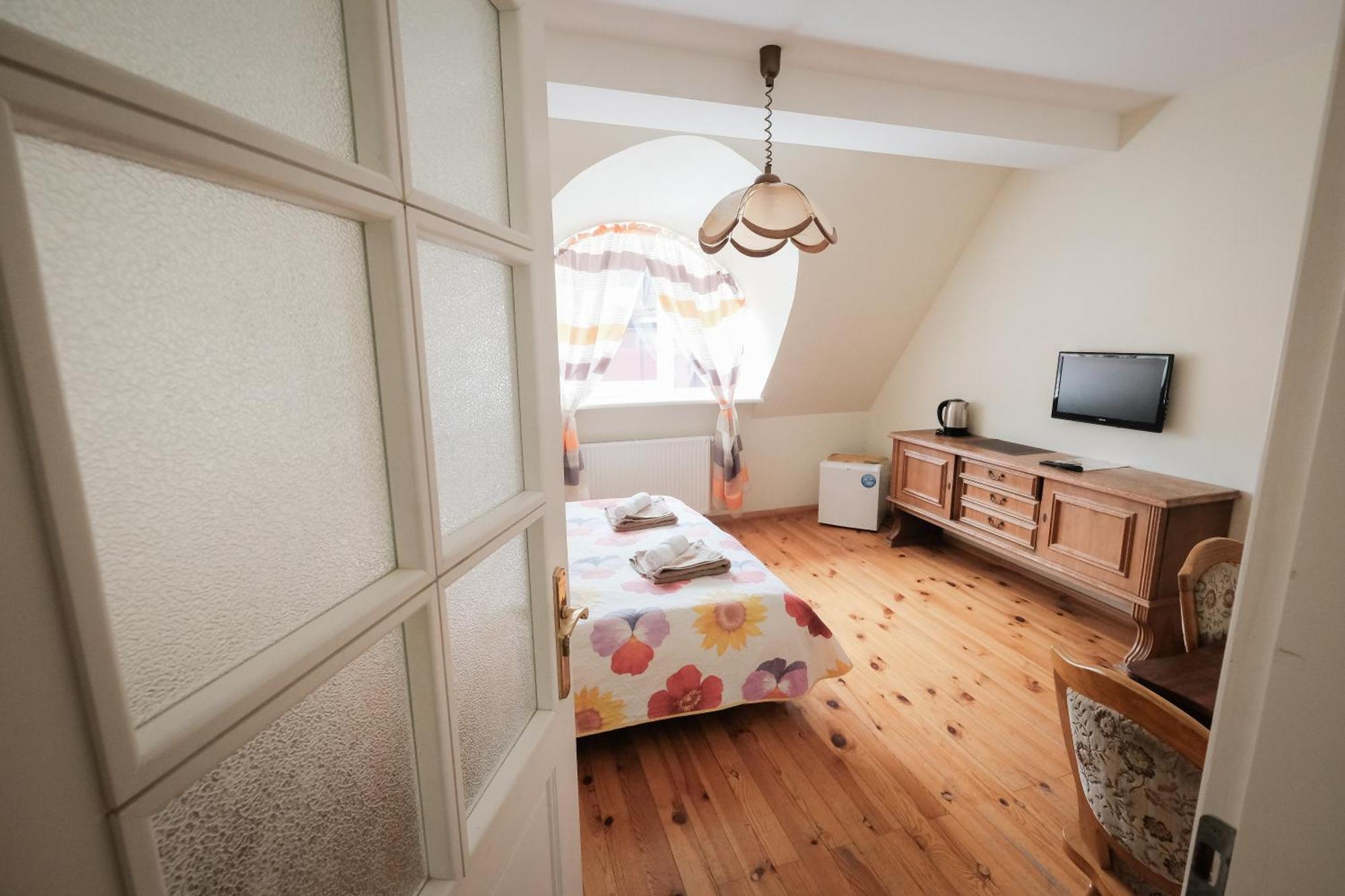 Hotel Jelita Nida Buitenkant foto
