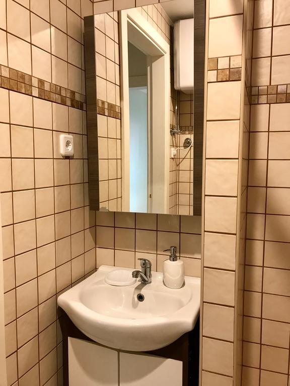 Hotel Jelita Nida Buitenkant foto